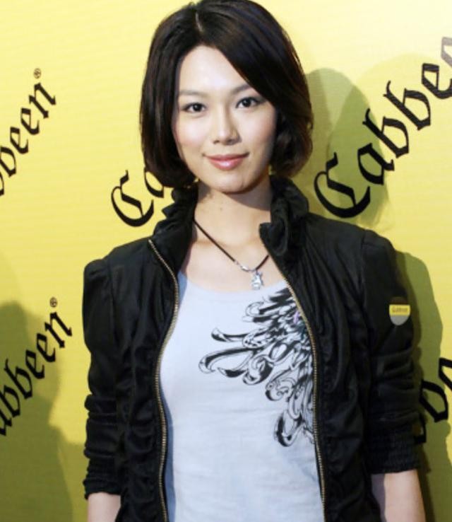 于娜身材变化_情绪对体重的影响_娱乐圈的胖女明星